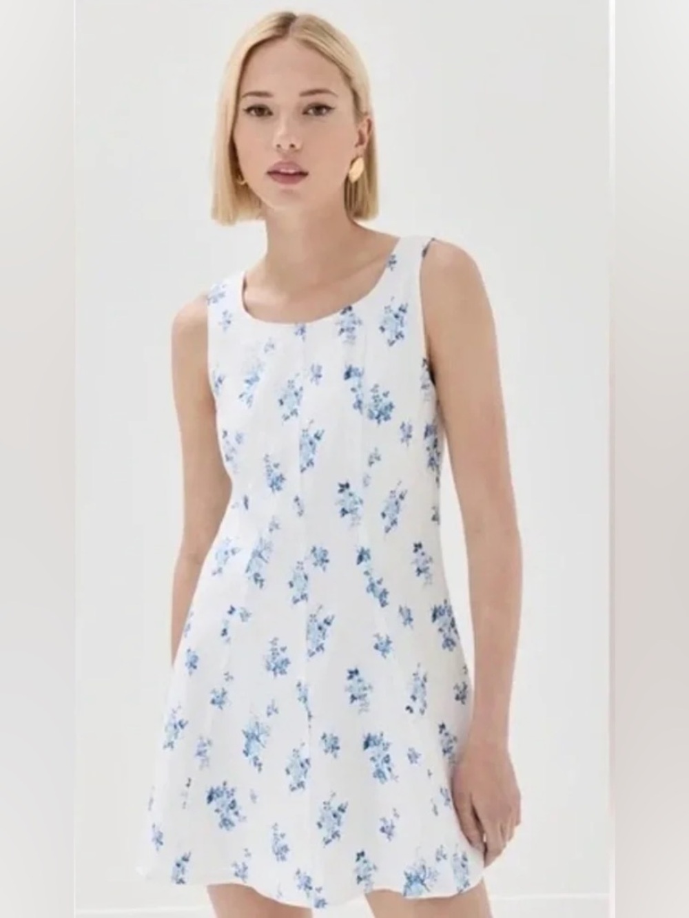 Reformation Amorette White and Blue Floral Linen Mini Dress